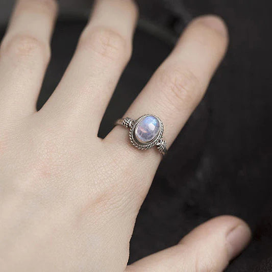 Anillo Luisa piedra lunar
